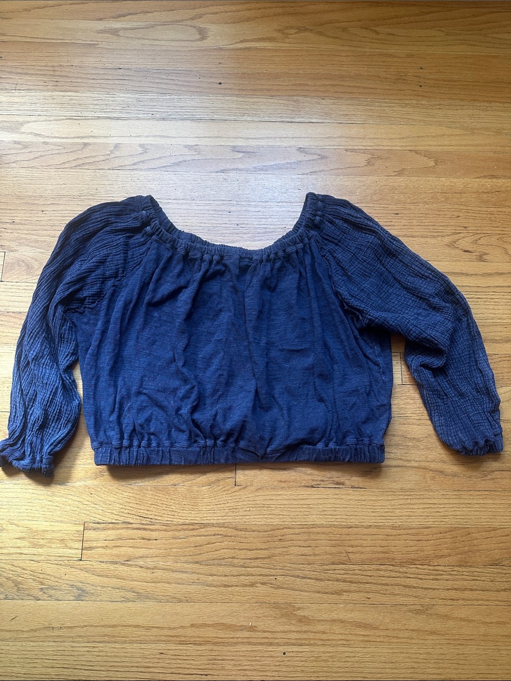 We The Free Navy Off-Shoulder Cropped Top XL